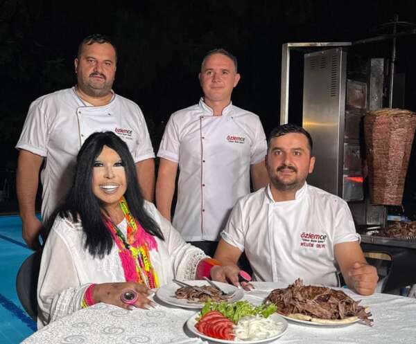 Bülent Ersoy Döner Servisi Özlemce Döner
